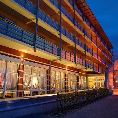Kurhotel Pyramide باد فيندشايم المظهر الخارجي الصورة